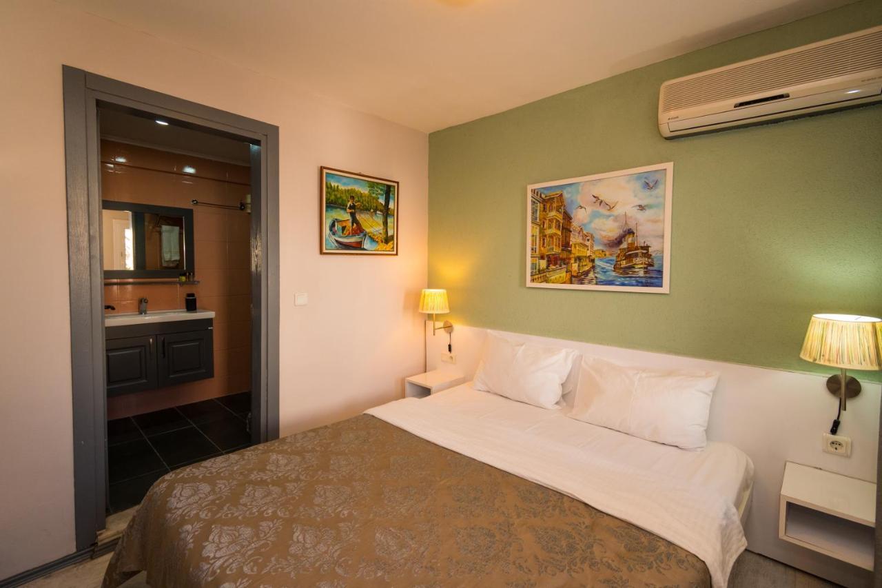 Hotel 7 Art Feslegen By Egeos 3*