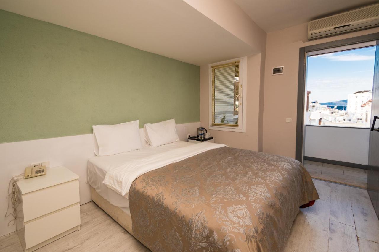 Hotel 7 Art Feslegen By Egeos 3*