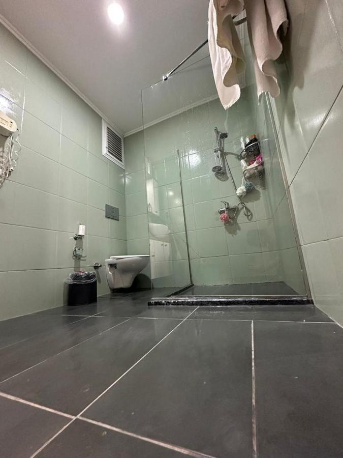 7 Art Feslegen By Egeos Hotel 3*