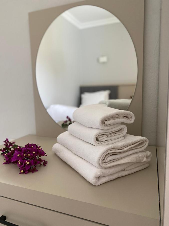 Merve Apartments, Your From In Bodrum, Street Cats Frequent The Property, Not Have Balconies , Ground Floor Have Terrace With Table And Chairs Aparthotel 2*
