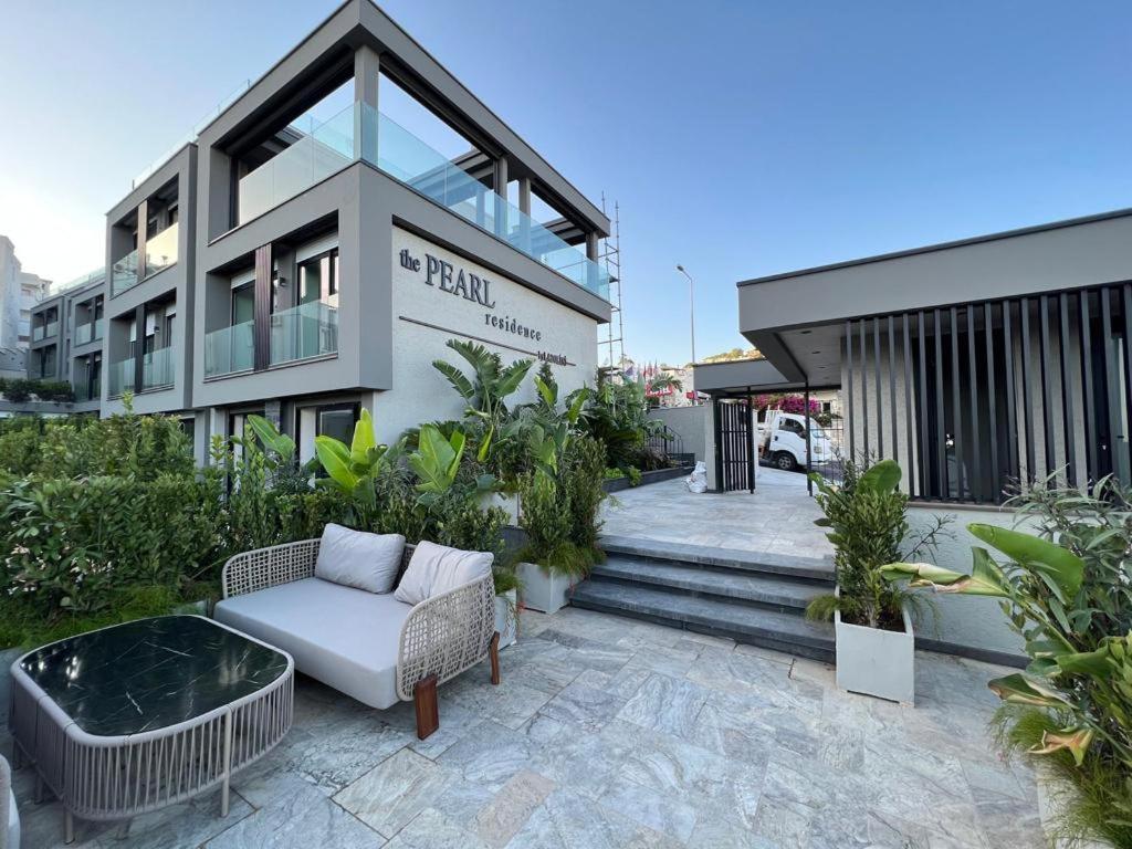 The Pearl