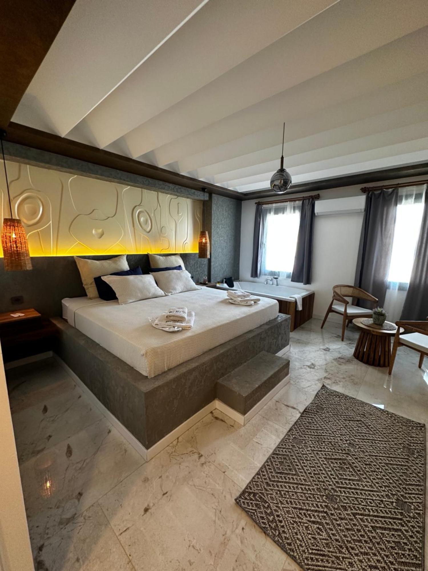 Rueya Boheme Hotel