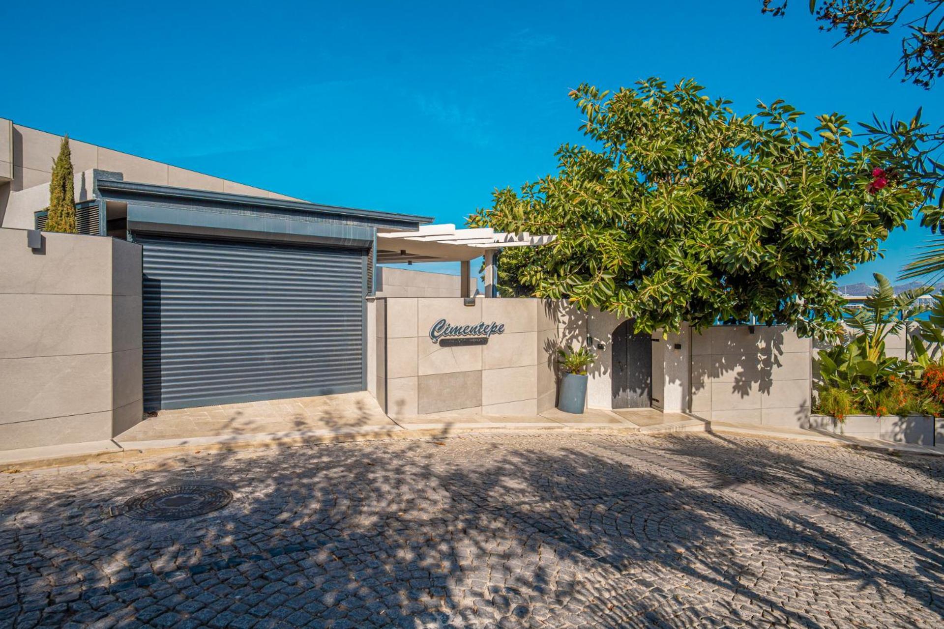Cimentepe Deluxe Villa