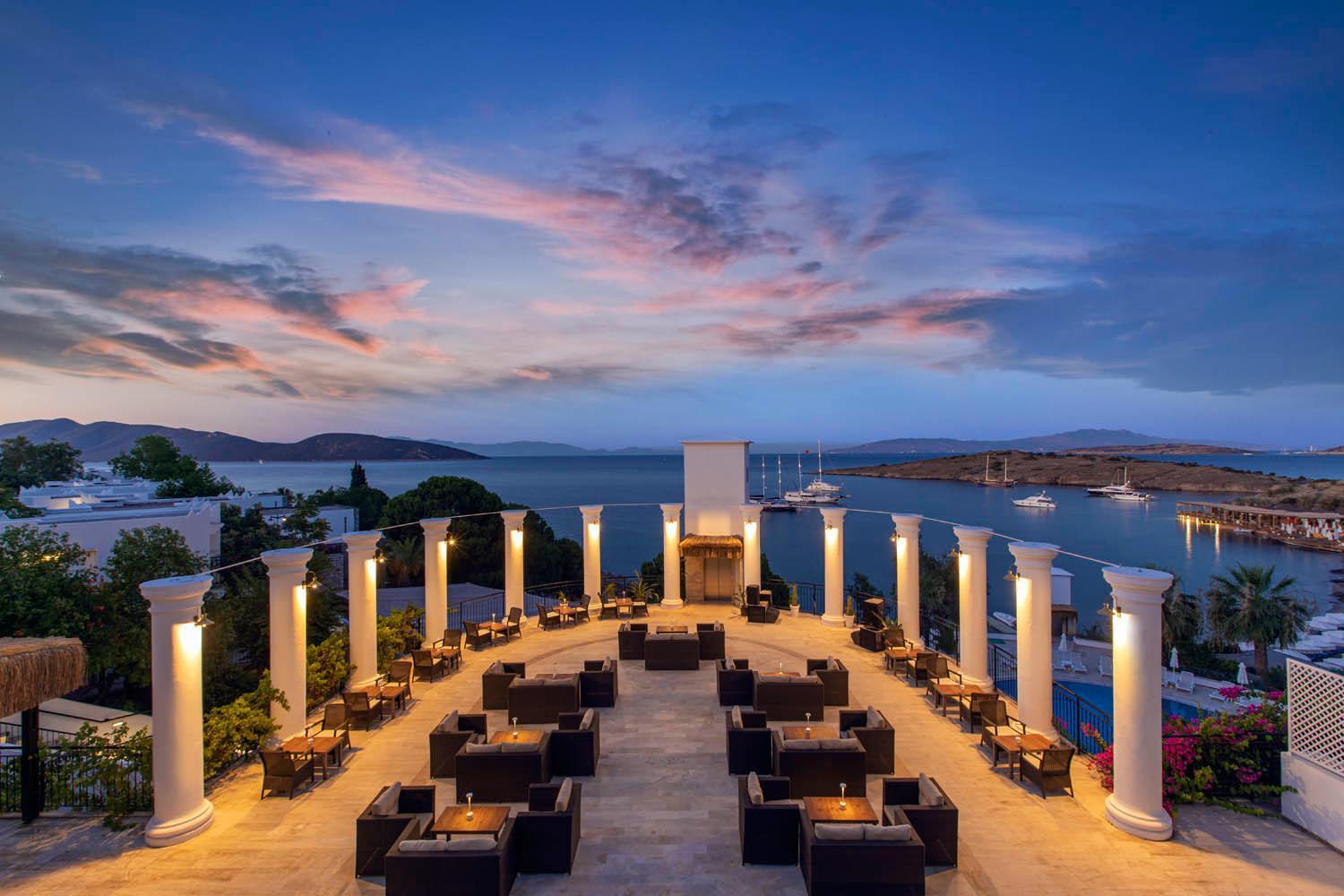By Ihg 4*
