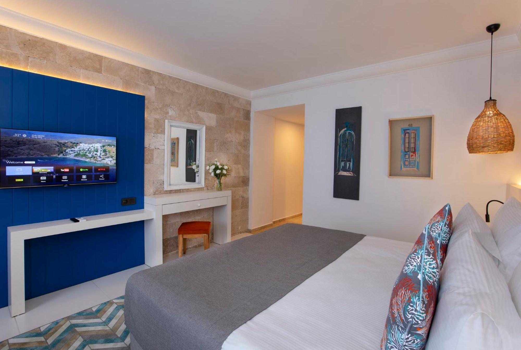 By Ihg
