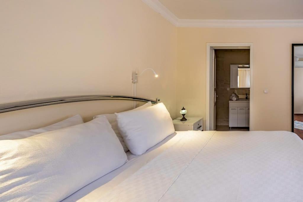 Burcu , Magnificent Sea View, Cozy, Free Otopark, Free Wifi Bodrum