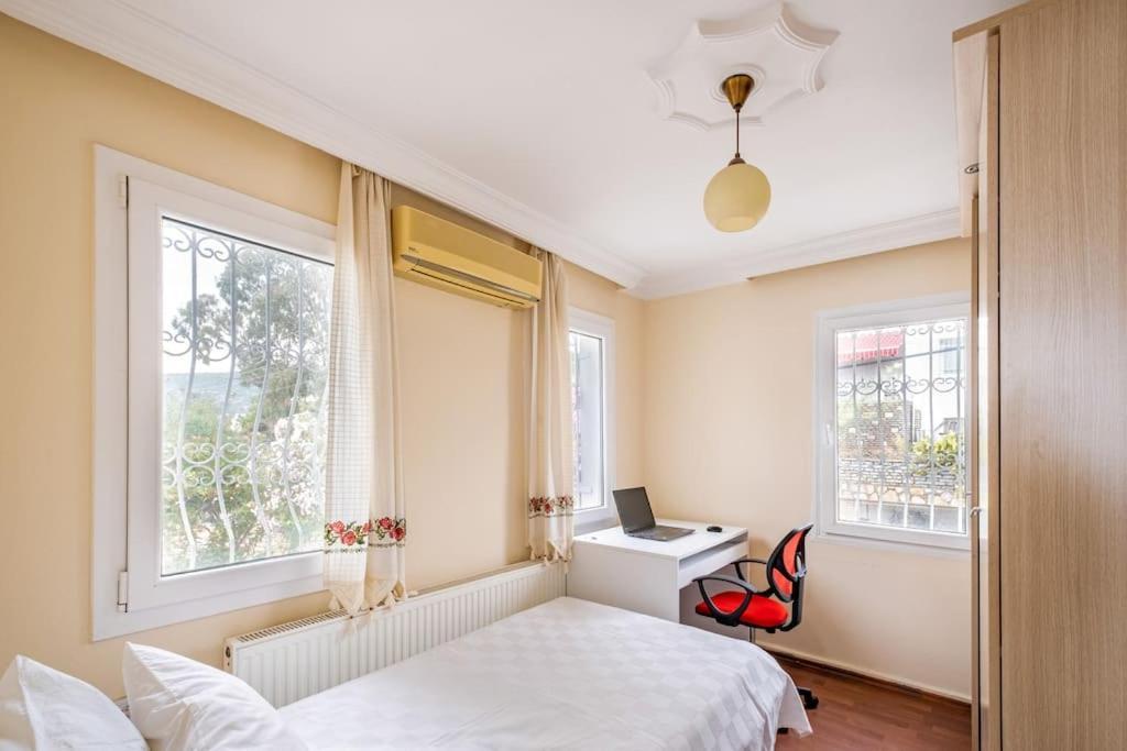 Burcu , Magnificent Sea View, Cozy, Free Otopark, Free Wifi Villa