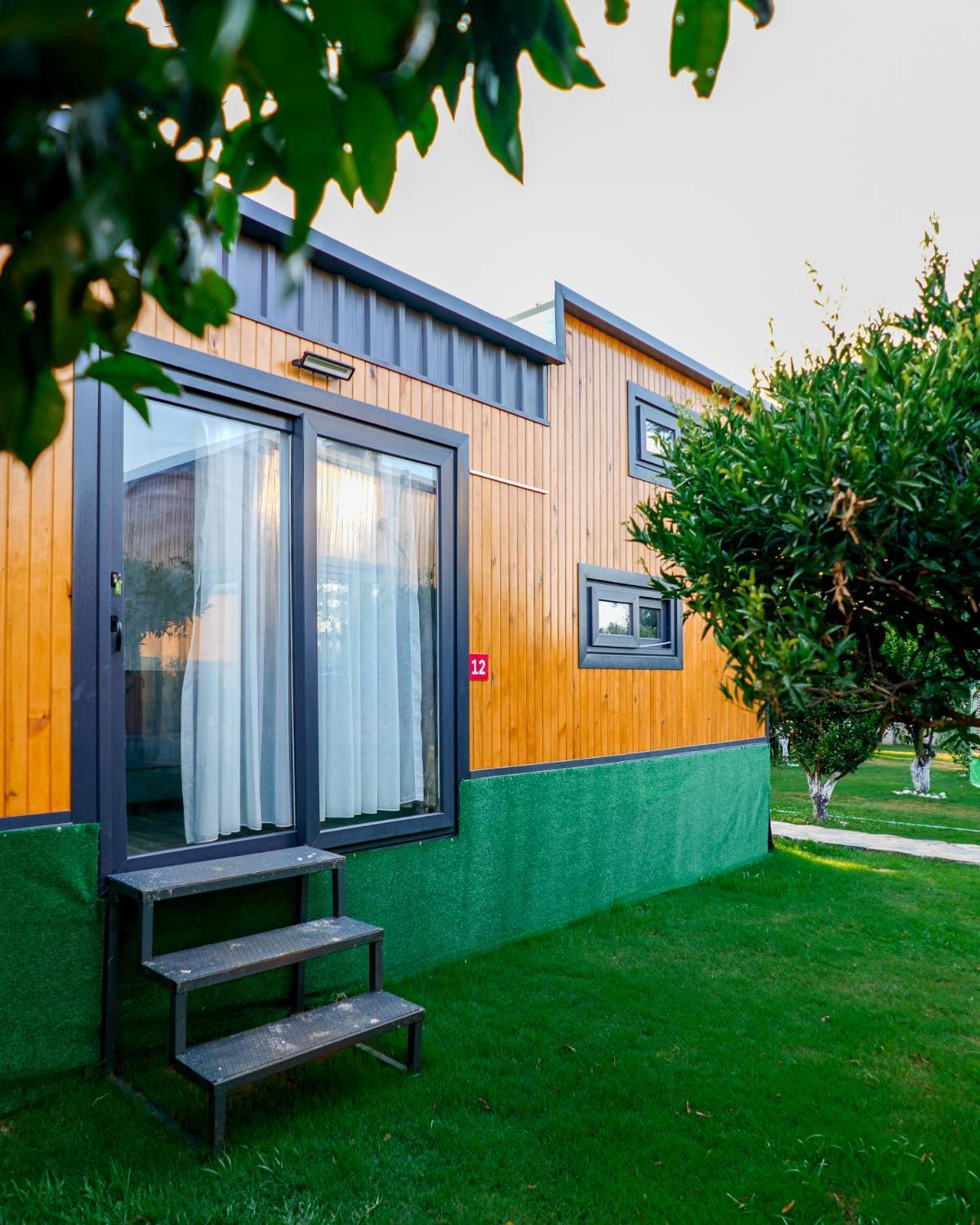 Miya Garden Tiny House Apartment