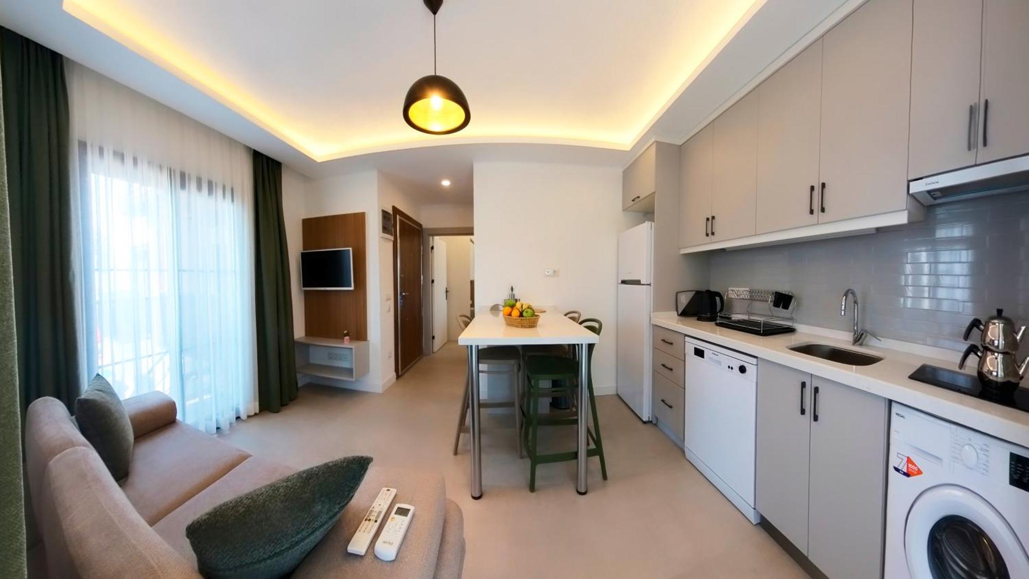 Hotel Derin