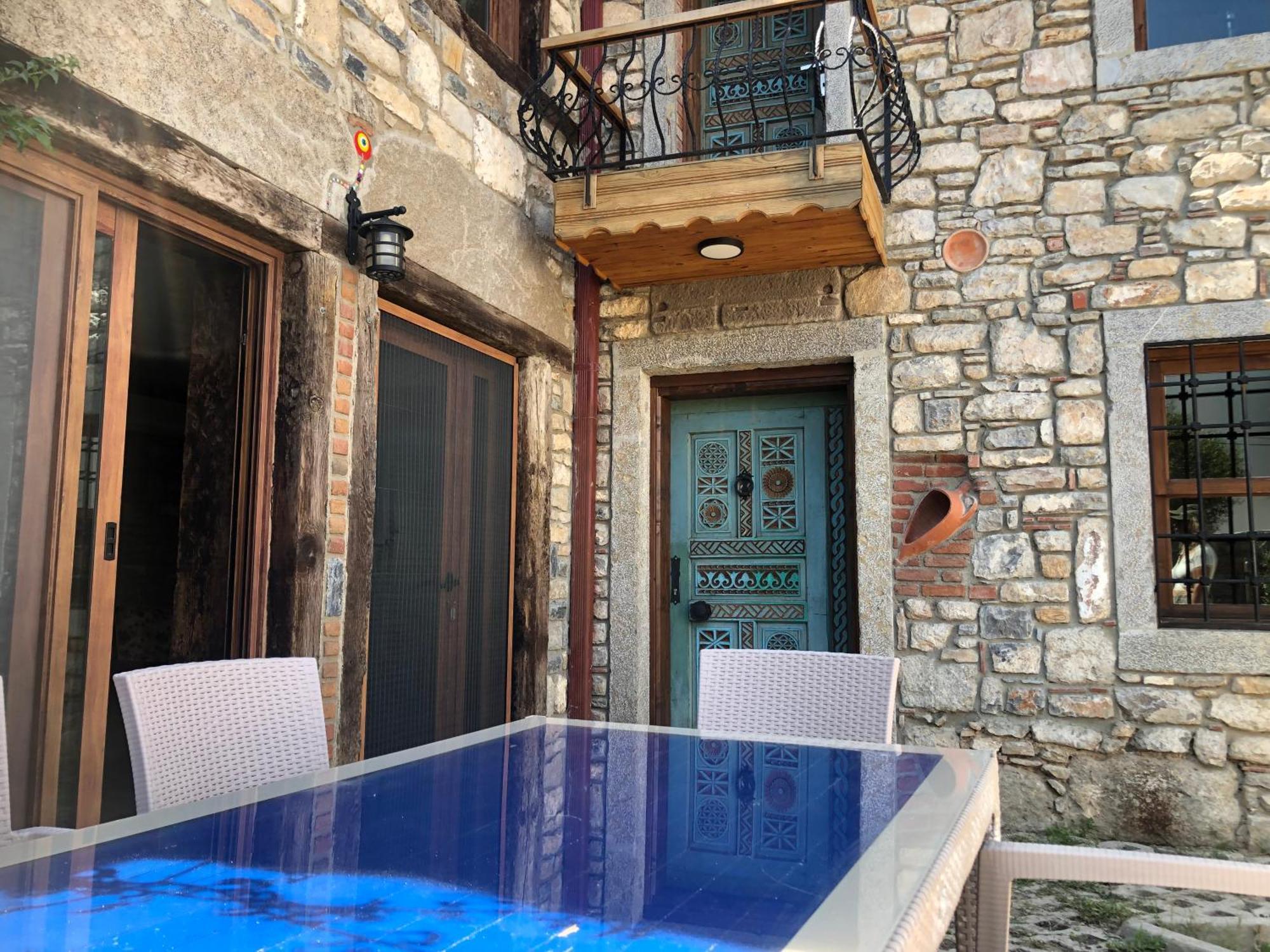 Plaja Cok Yakin Tarihi Tas Ev Villa *