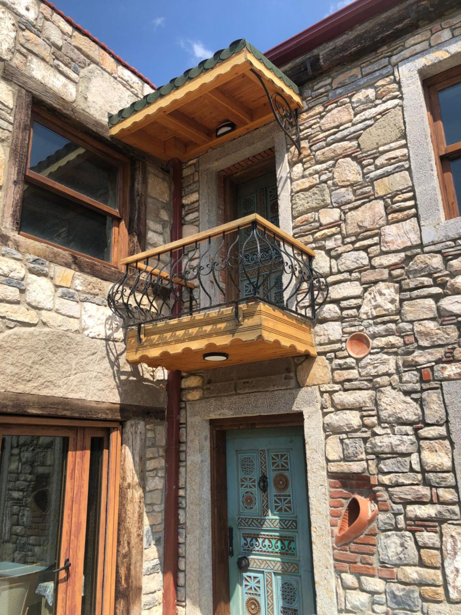 Plaja Cok Yakin Tarihi Tas Ev Villa