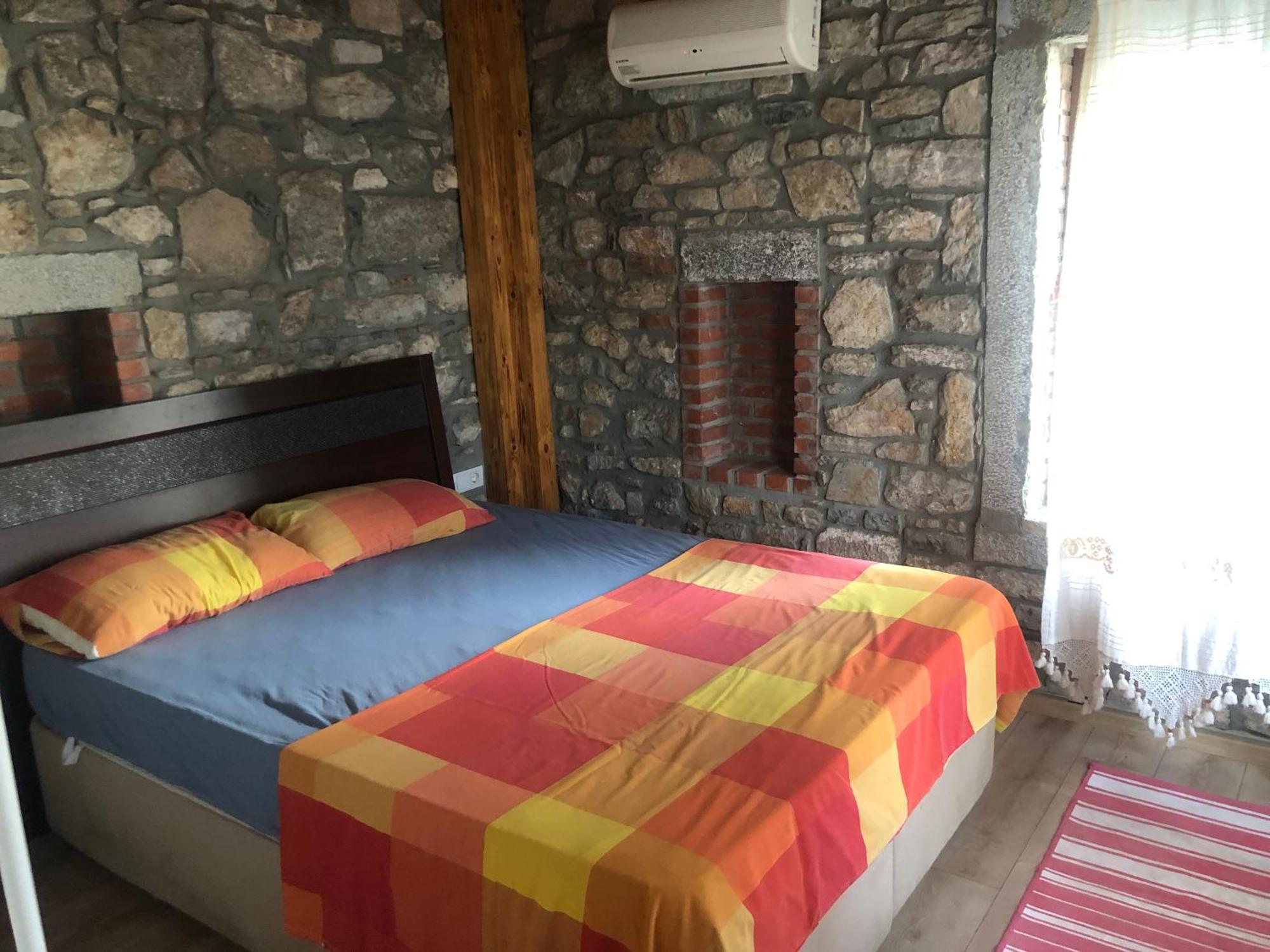 Villa Plaja Cok Yakin Tarihi Tas Ev Bodrum