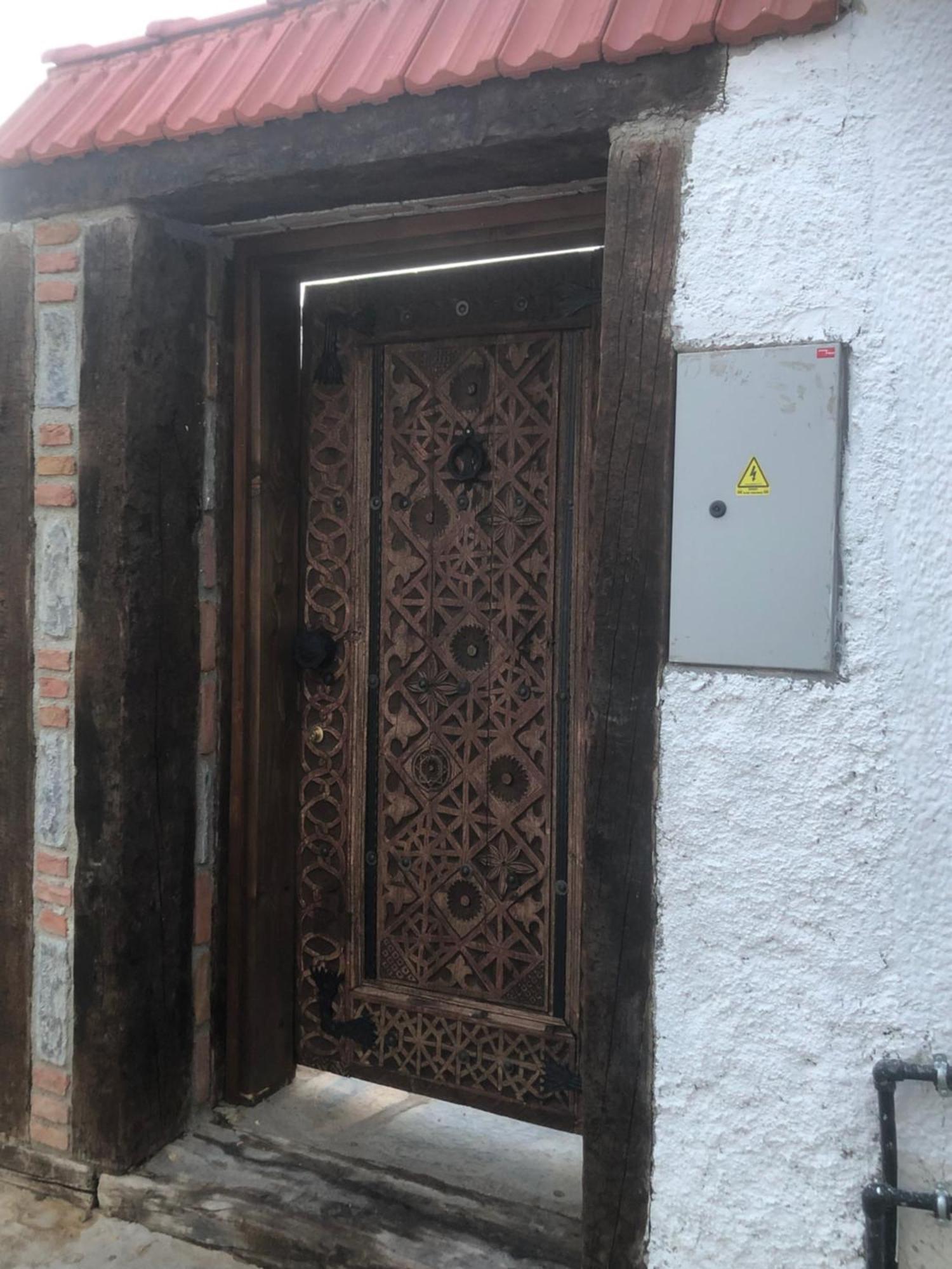 Plaja Cok Yakin Tarihi Tas Ev Villa *