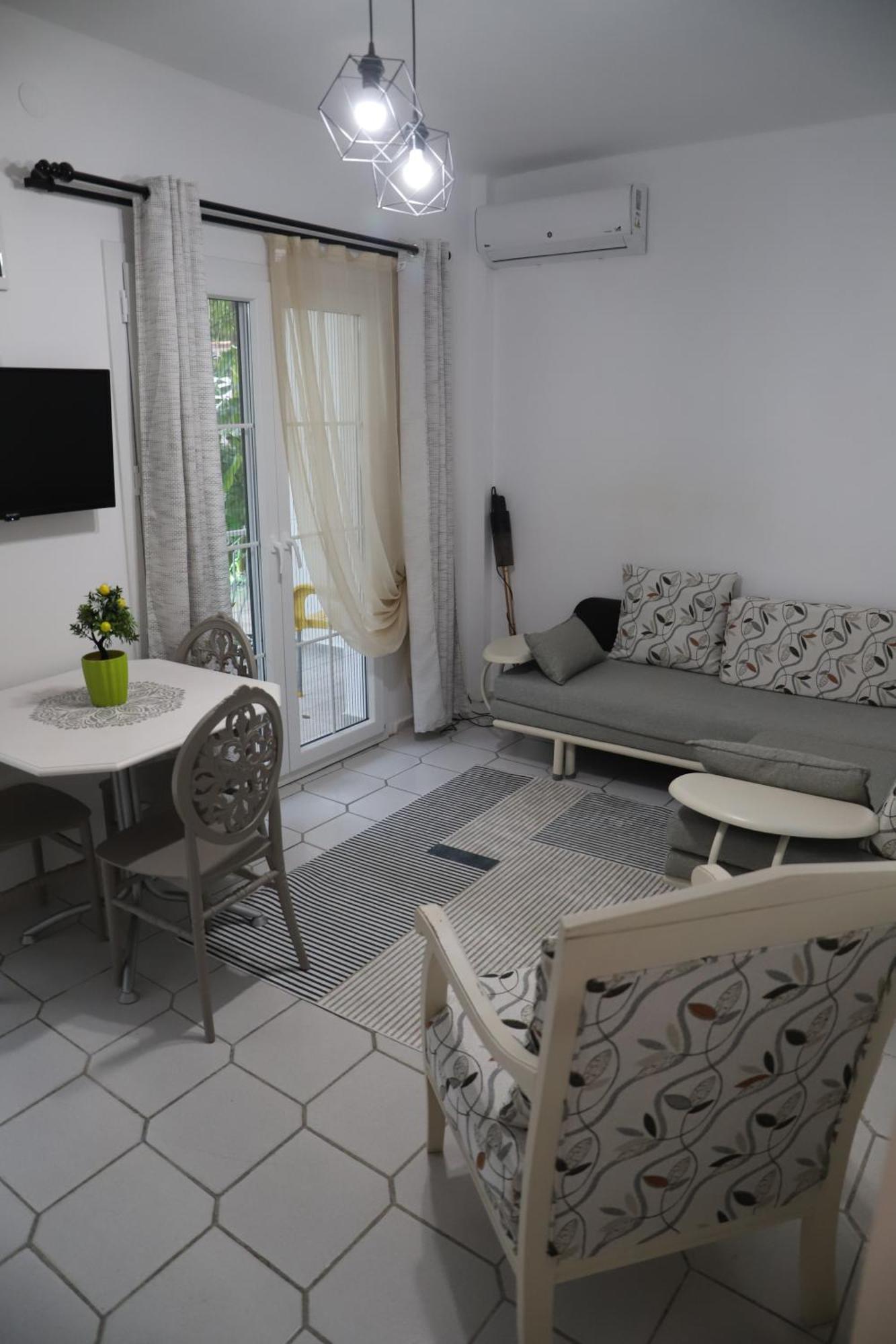 Nuran Boutique Aparthotel