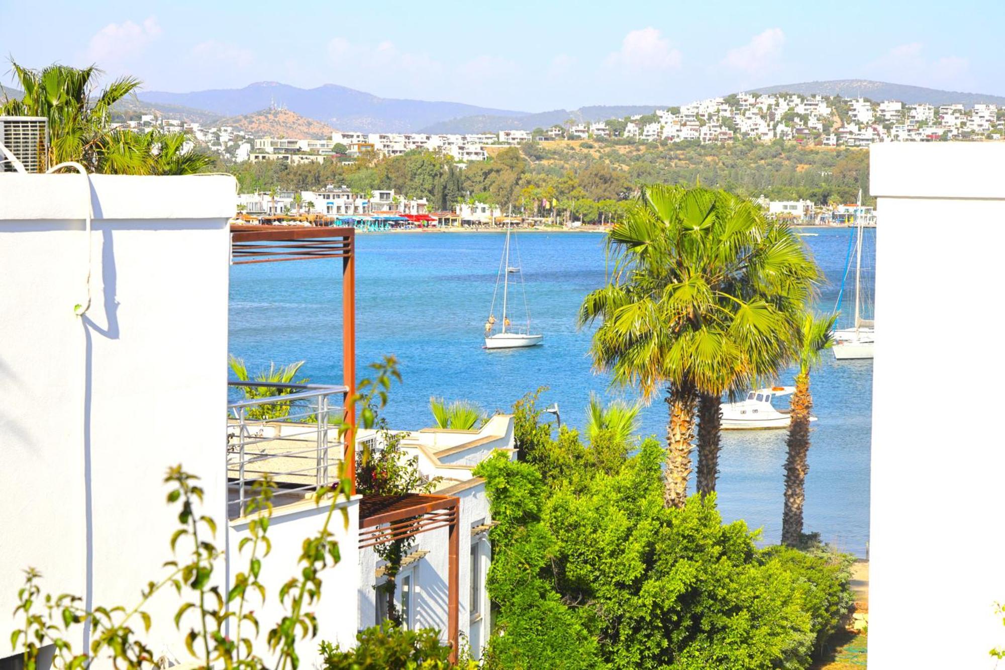 Hotel Amilla 4*