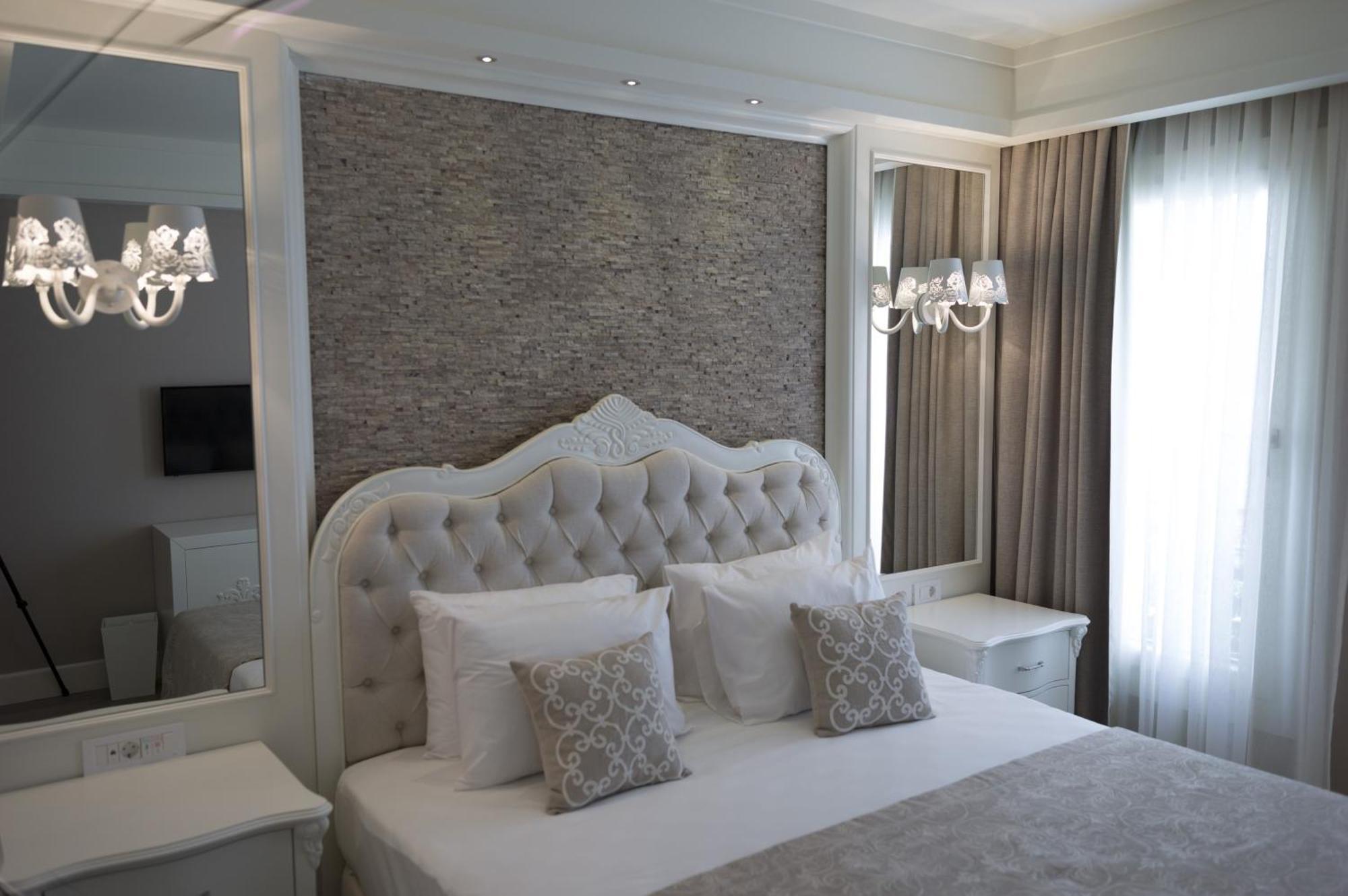 Otel Ena Boutique & Residences