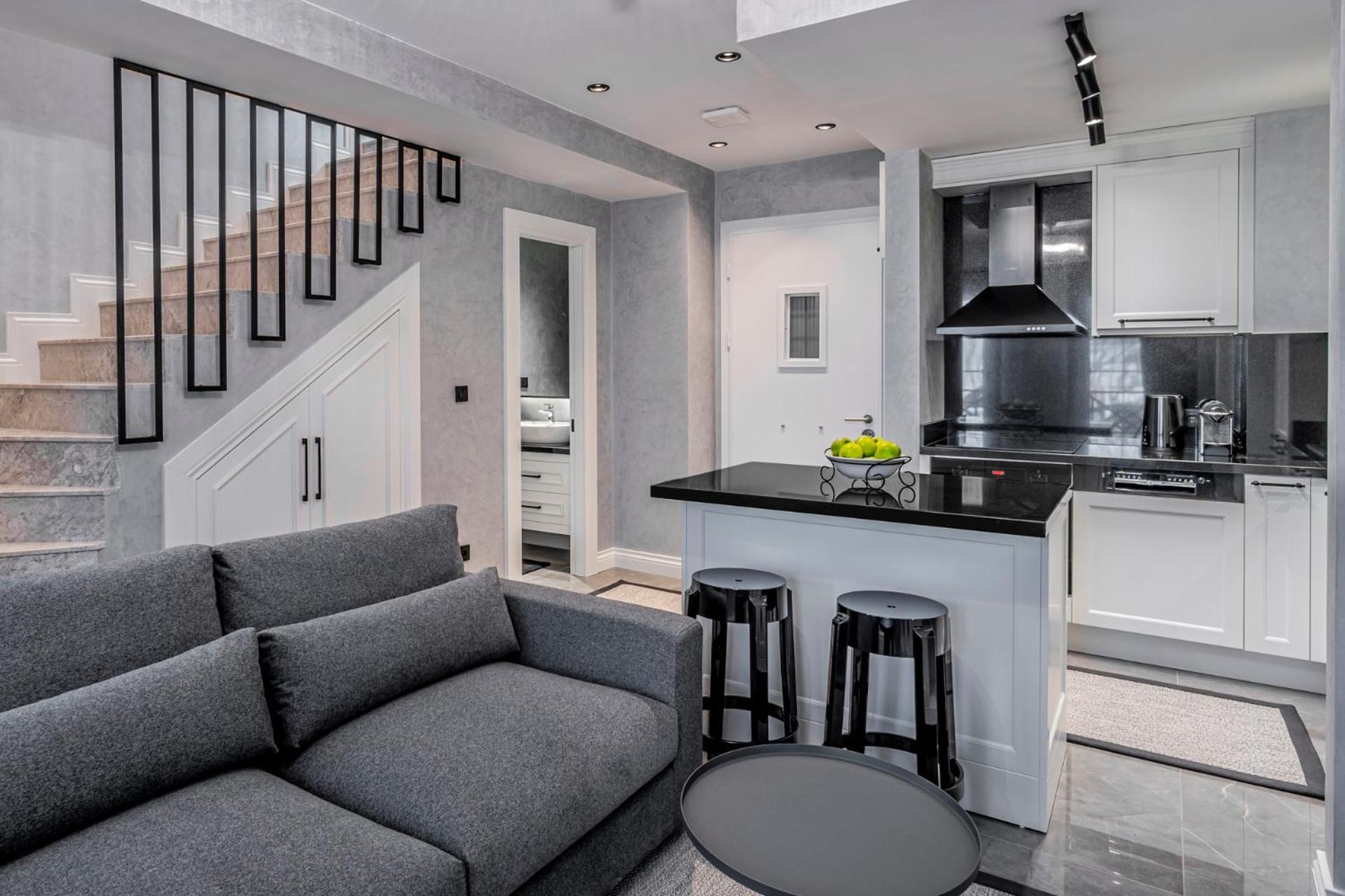Otel Ena Boutique & Residences