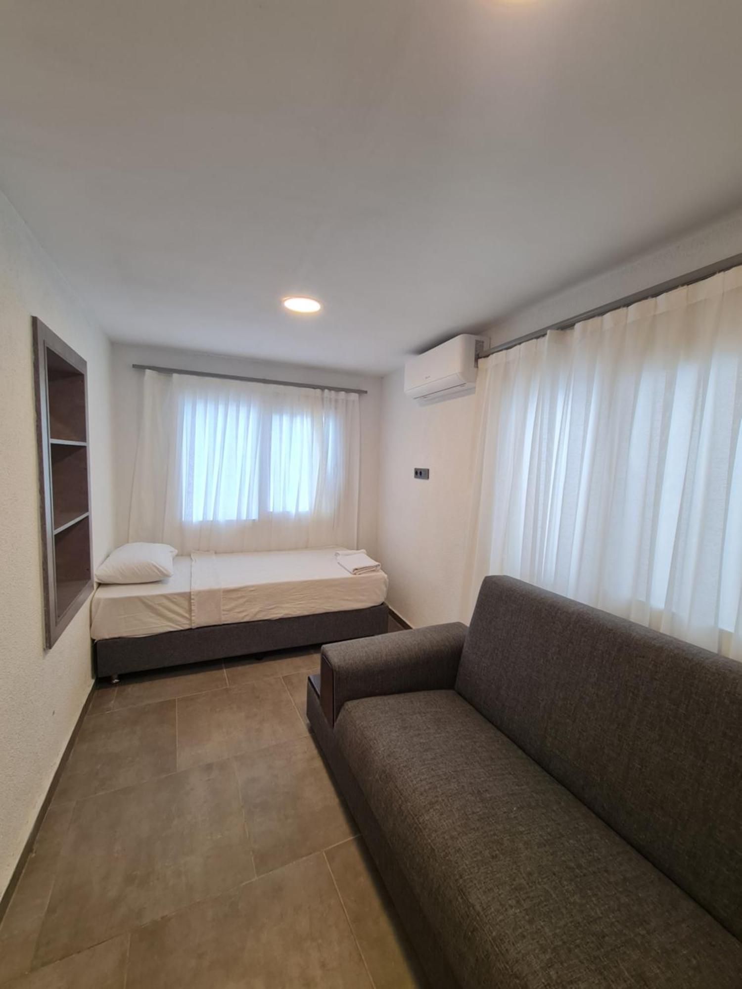Time Hotel