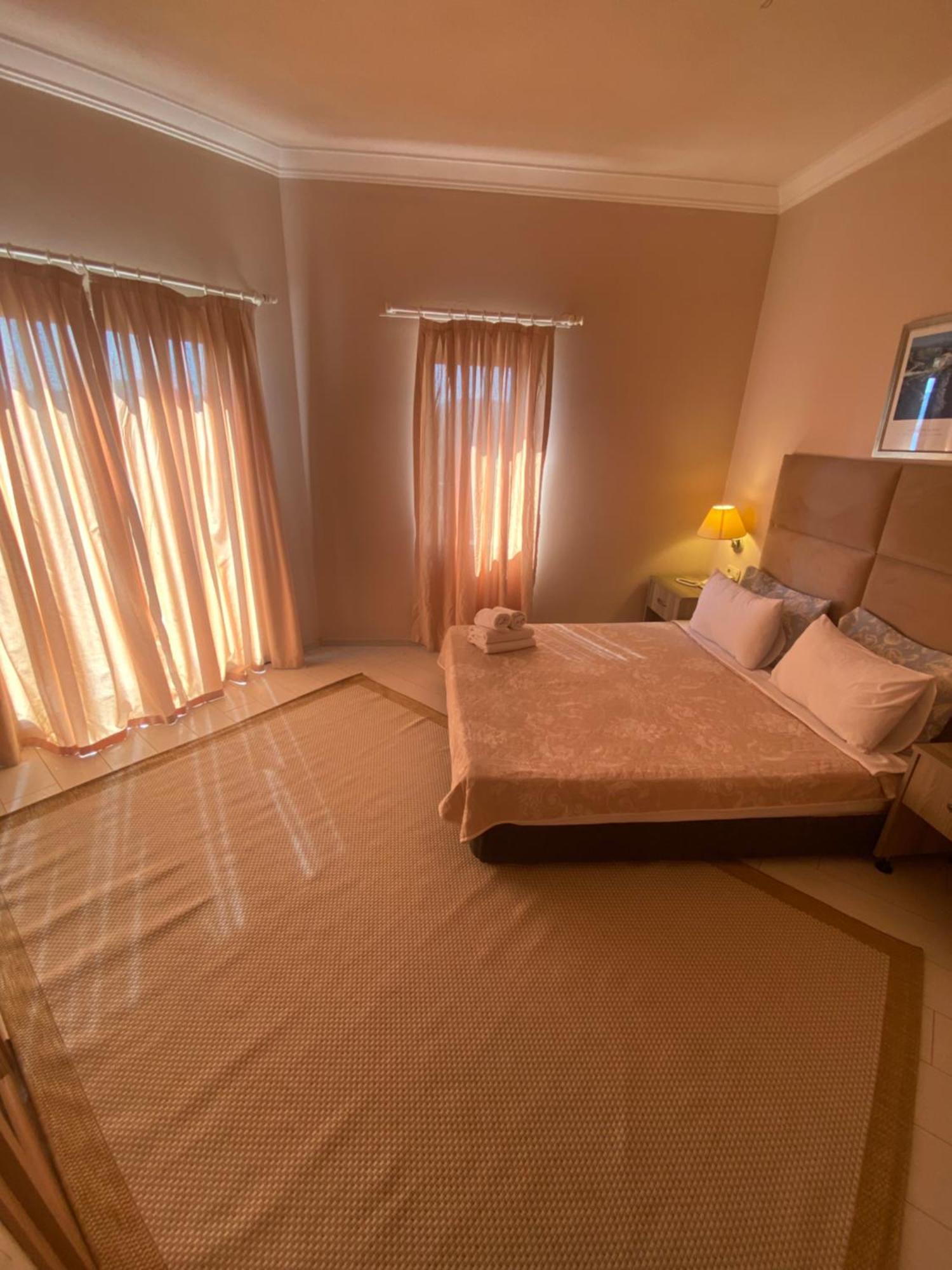 Hotel Amilla 4*