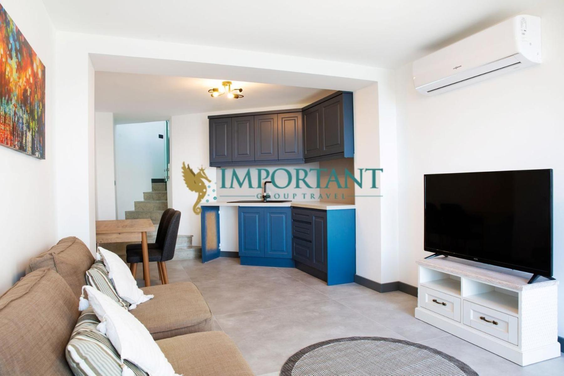 Villa Bd4123 Five Bedroomed With Pool And Sea View