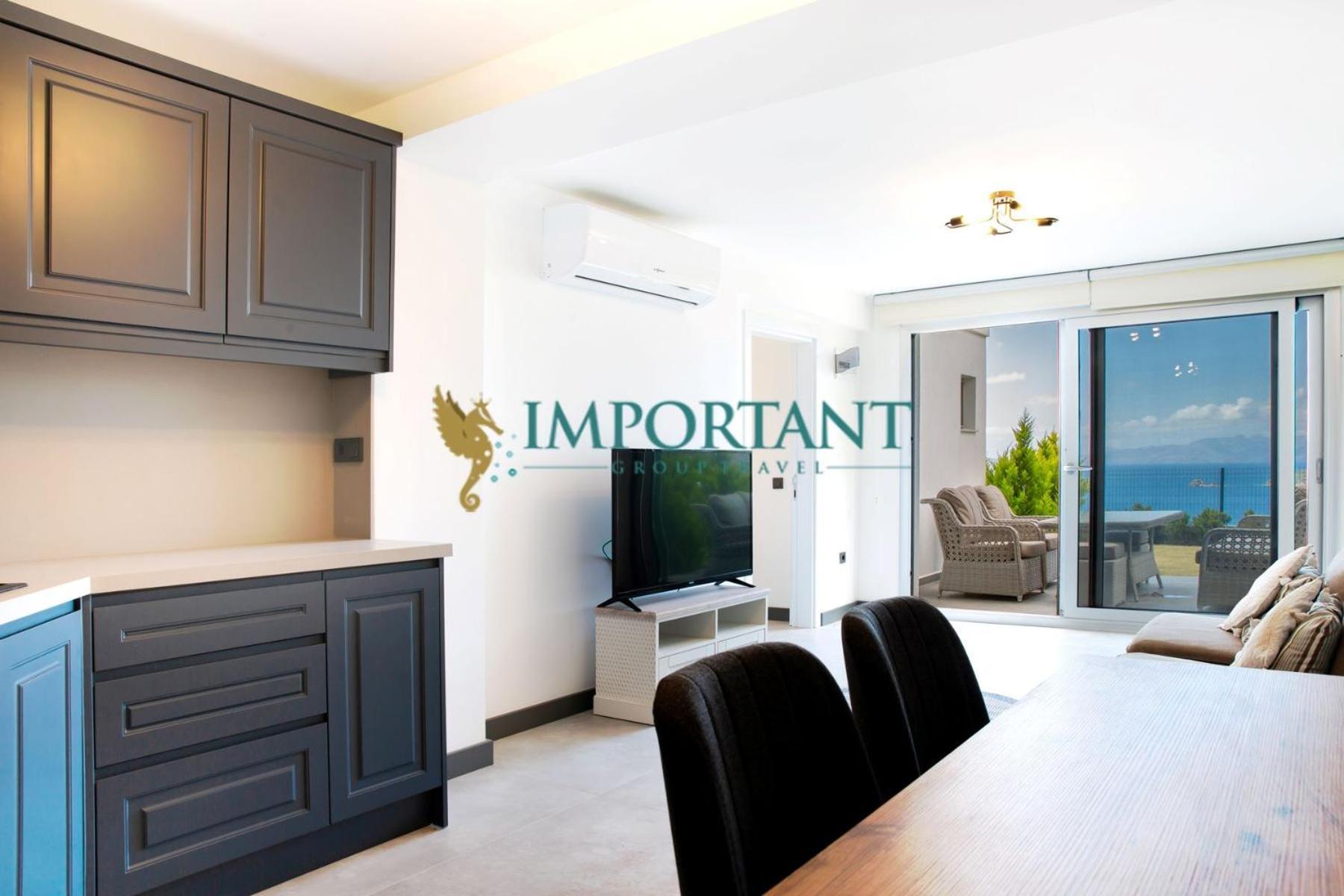 Bd4123 Five Bedroomed With Pool And Sea View *