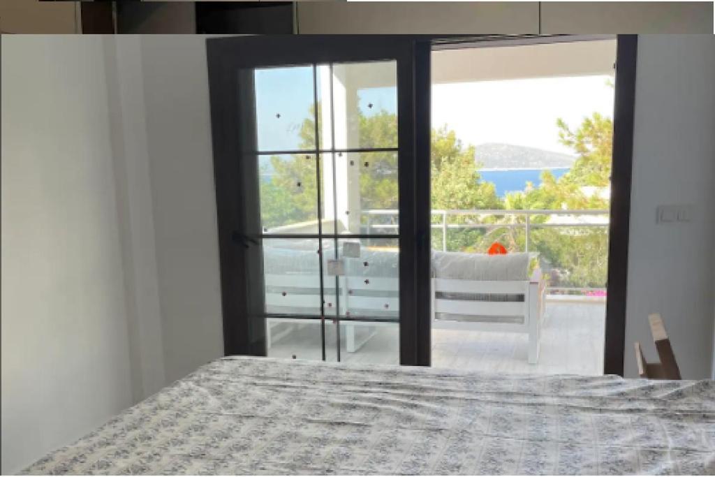 At Gundogan Seafront With Private Bodrum
