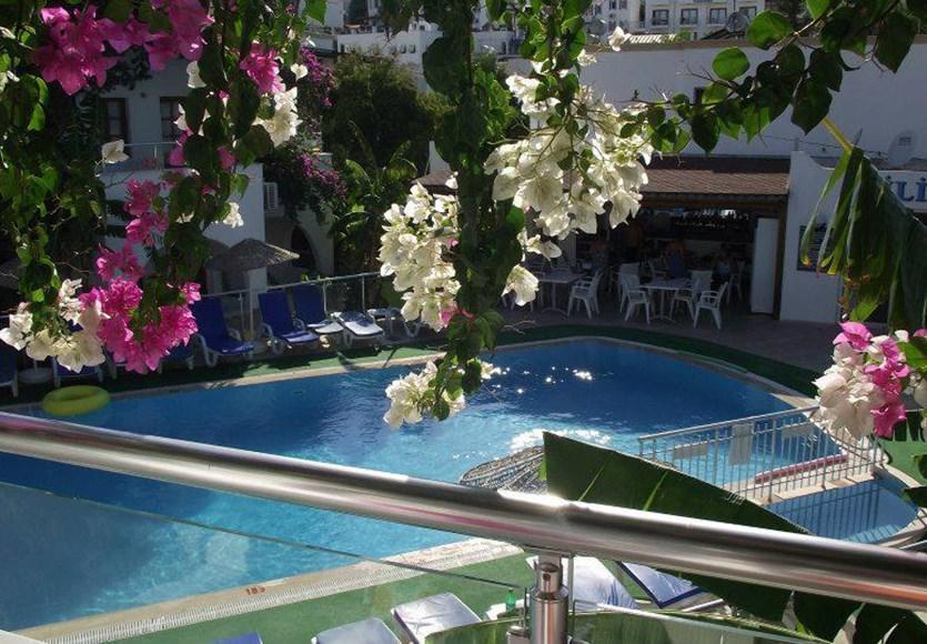 Hotel Filis 2*
