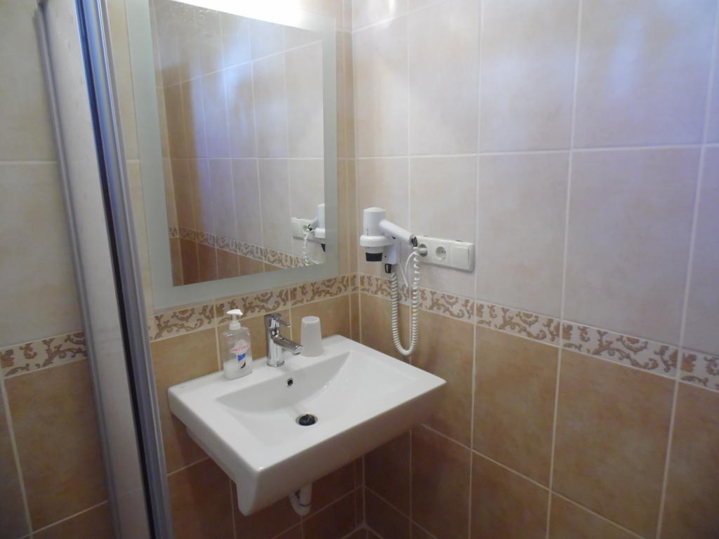 Hotel Filis 2*