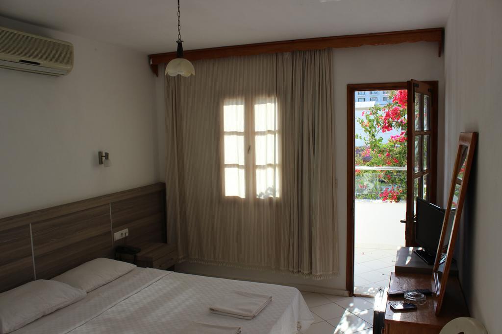 Hotel Filis