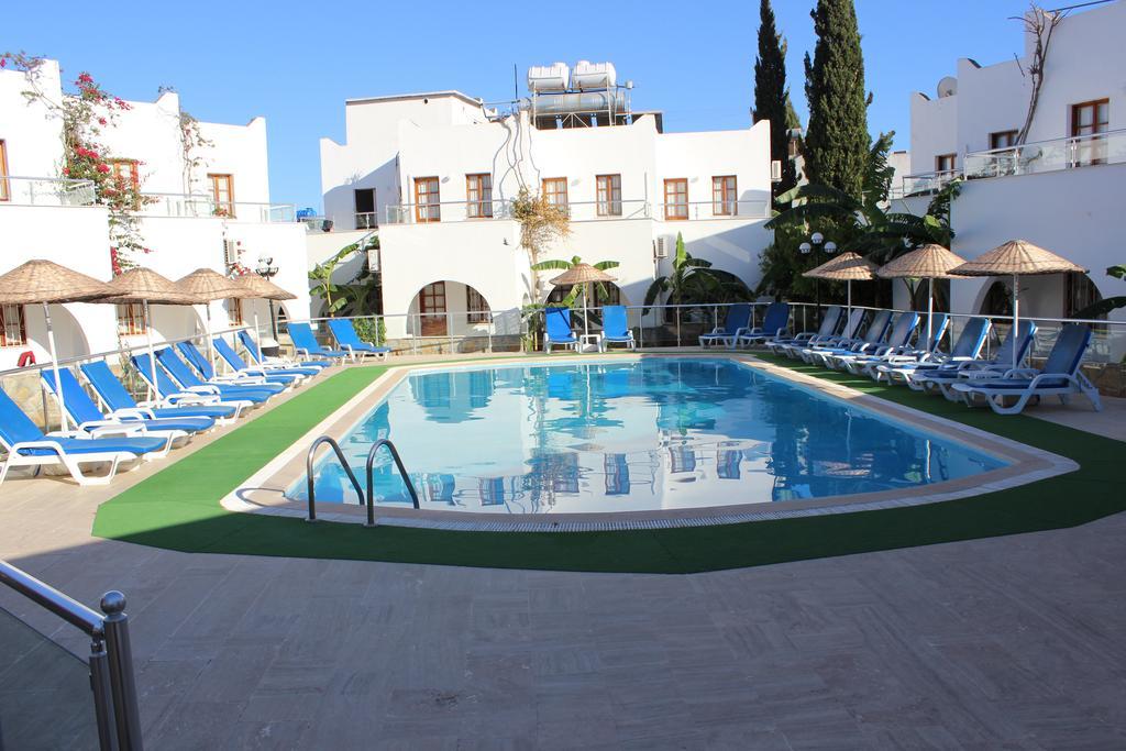 Hotel Filis 2*
