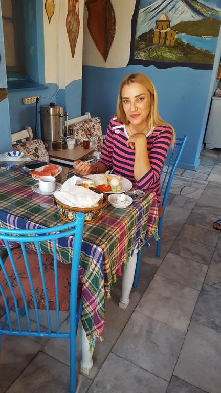 Mavi Konukevi 2*