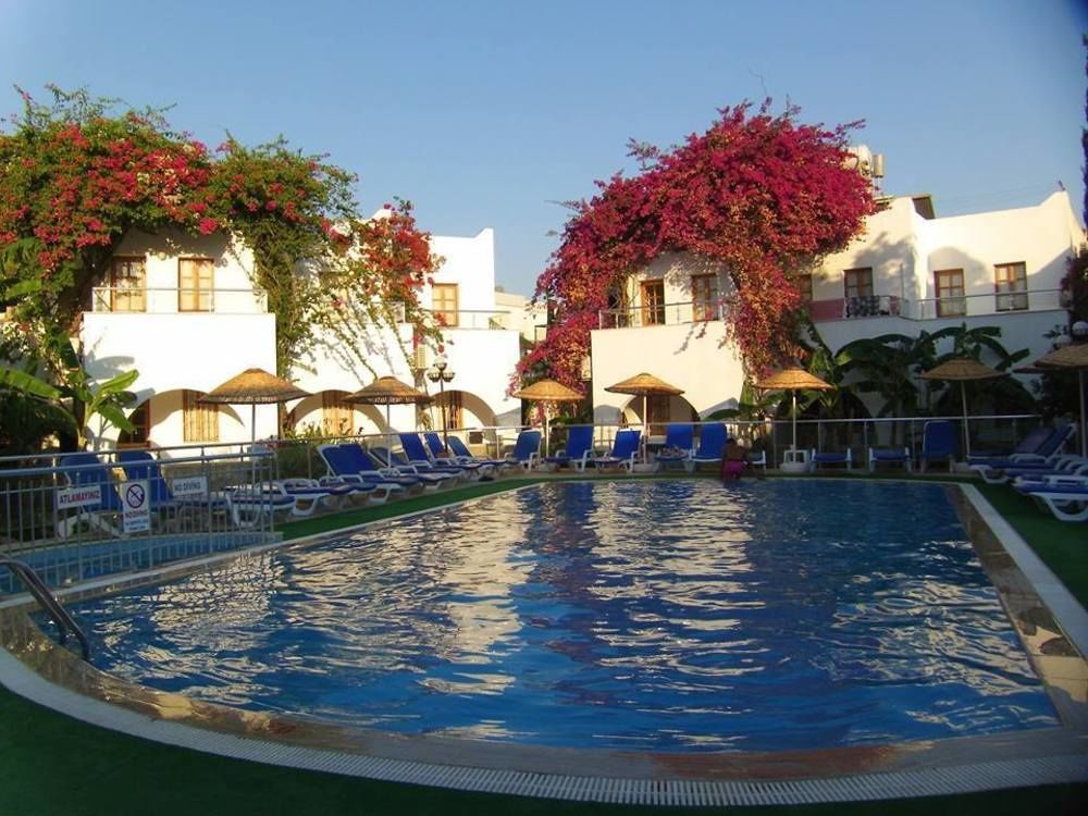 Hotel Filis 2*