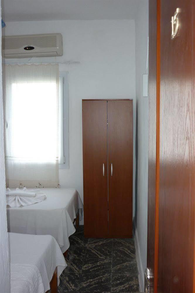 Albergue Denizati Pension *