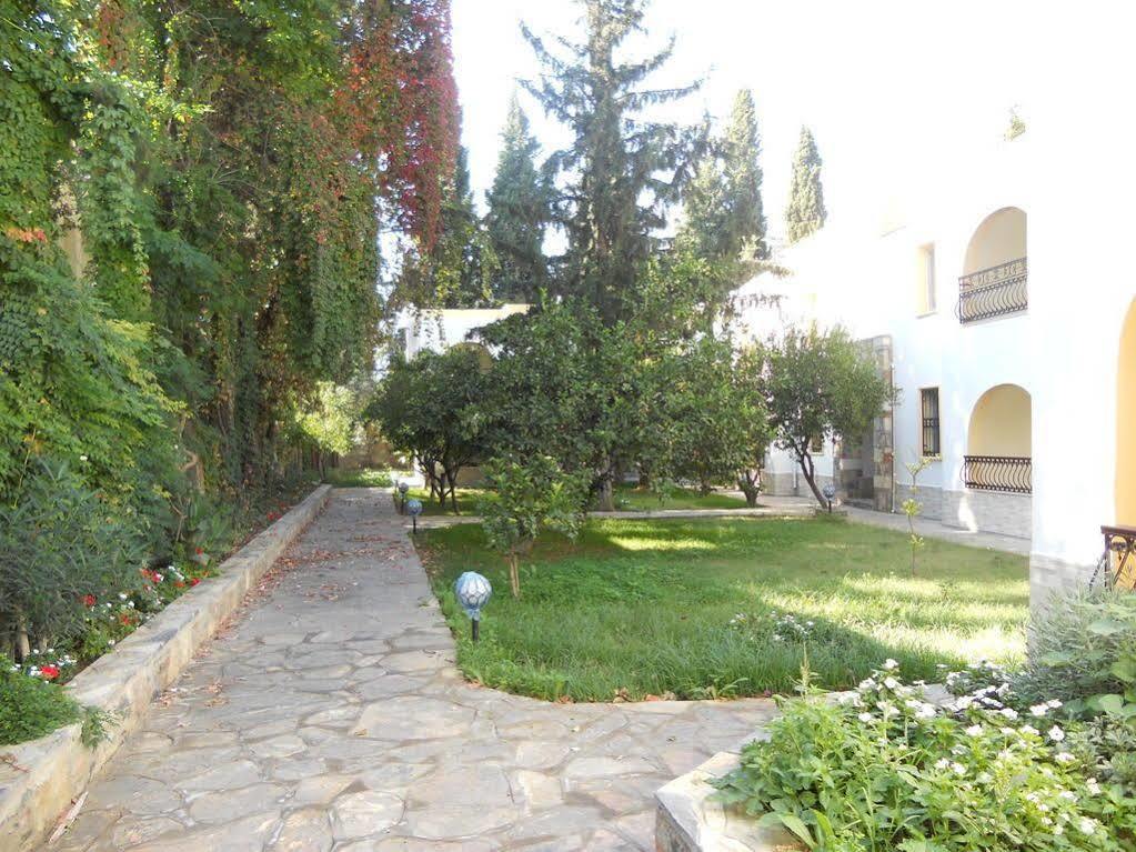 Hotel Toloman Bitez Park 3*