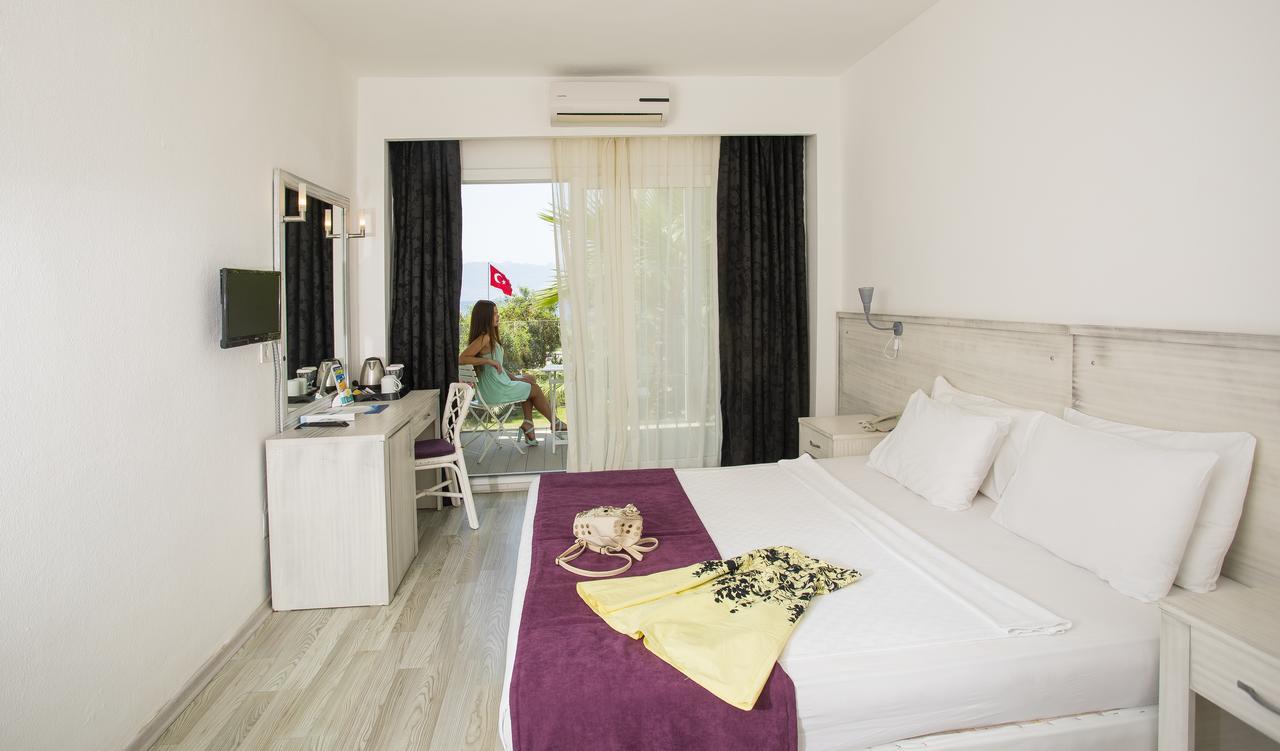 Hotel Charm Beach