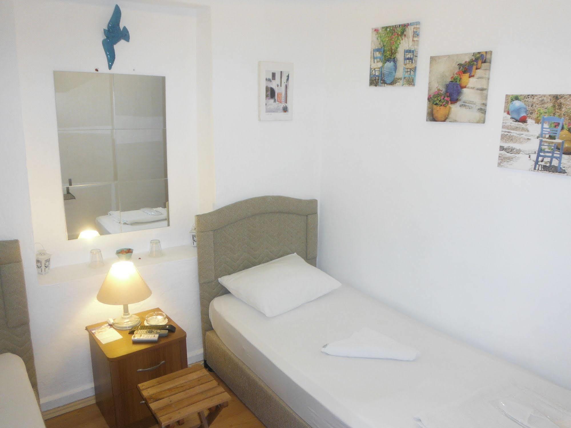 Albergue Denizati Pension *