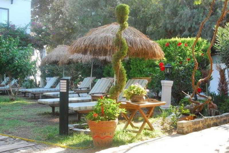 Hotel Castelino Akyarlar 2*