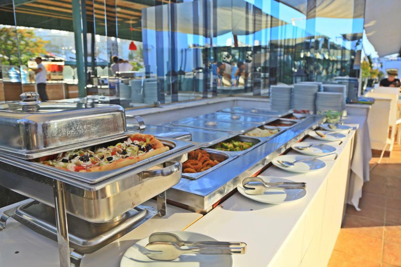 Hotel Sky Nova &