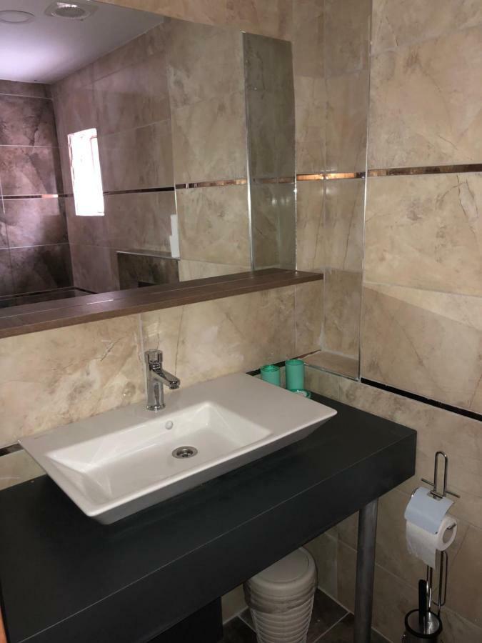 Hotel Karya