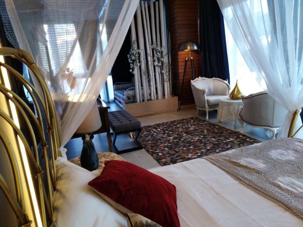 Bed & Breakfast No 5