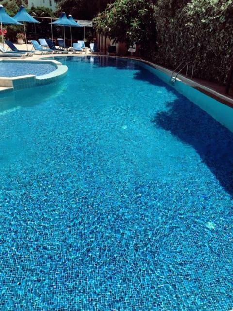 Blu