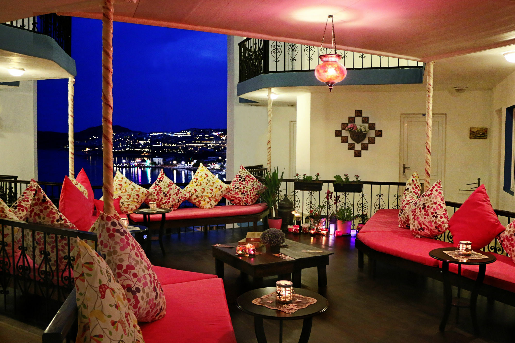 Casablanca 3*
