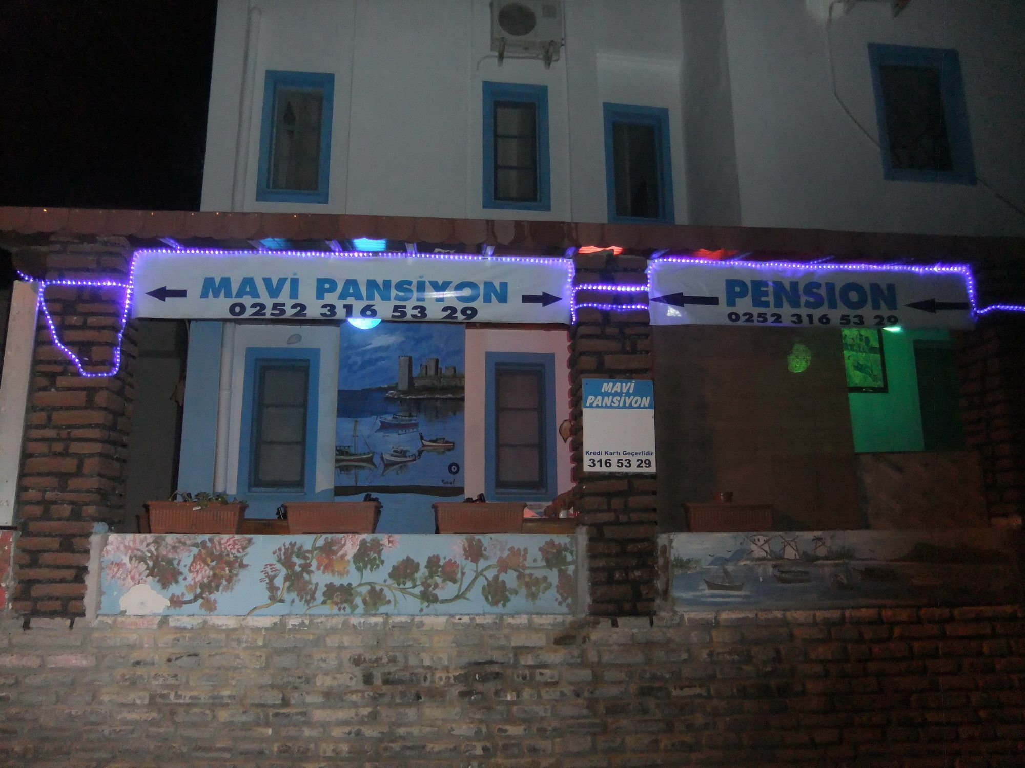 Mavi Konukevi