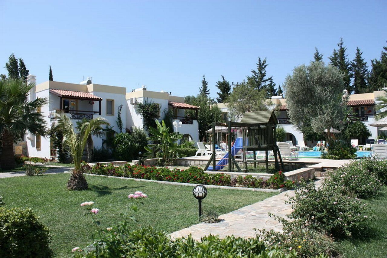 Toloman Bitezpark Aparthotel 3*