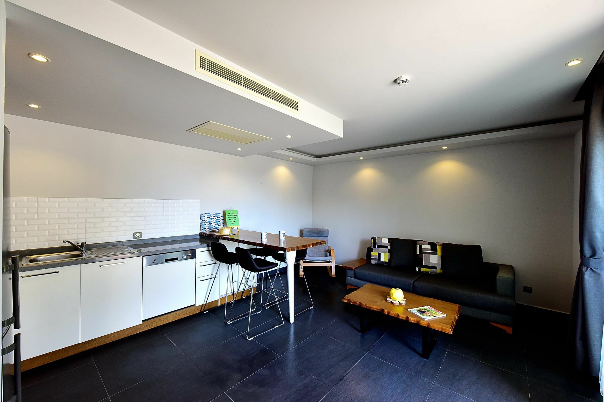Degirmenburnu Apart Otel