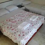 Eski Cesme Hotel