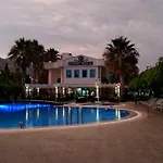 Hotel Grand Levent