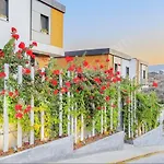 Luxury Residence In Bodrum Marina With Pool