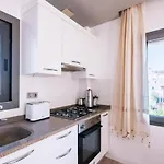Chic Flat W Balcony 3 Min To Beach In Bodrum