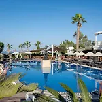 Golden Beach Resort & Spa